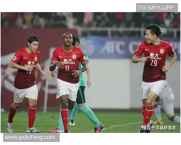 当传奇谢幕绿茵再无他影足球巨星退役之夜燃情落幕